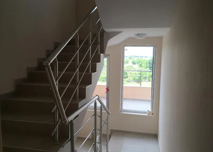 Sunny Life Casa de hóspedes *