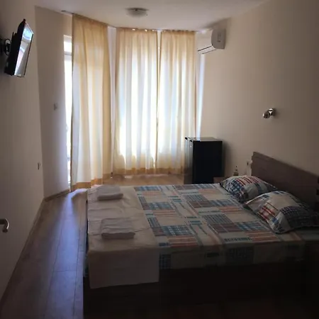 Sunny Life Guest house *