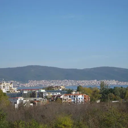 Sunny Life 招待所