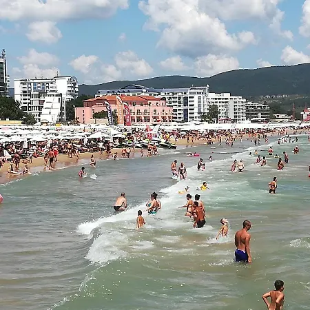Къща за гости Sunny Life